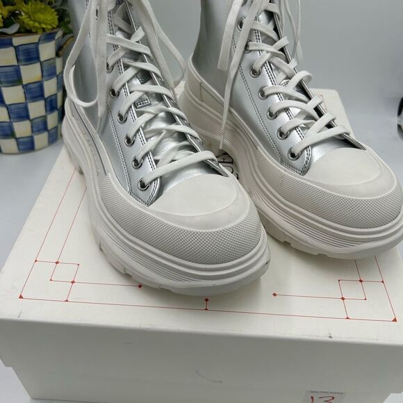 Men's Alexander, McQueen tread, slick sneaker, boots size 42 made in Italy - Picture 4 of 10